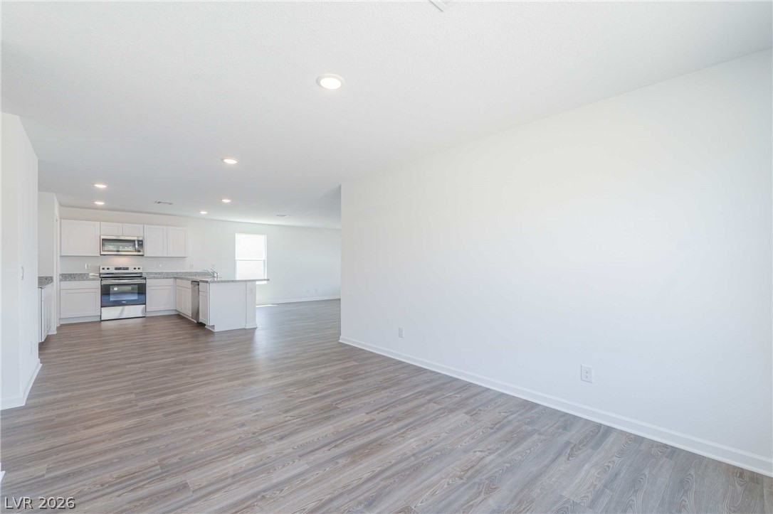 653 South Dyani Drive Property Photo 3