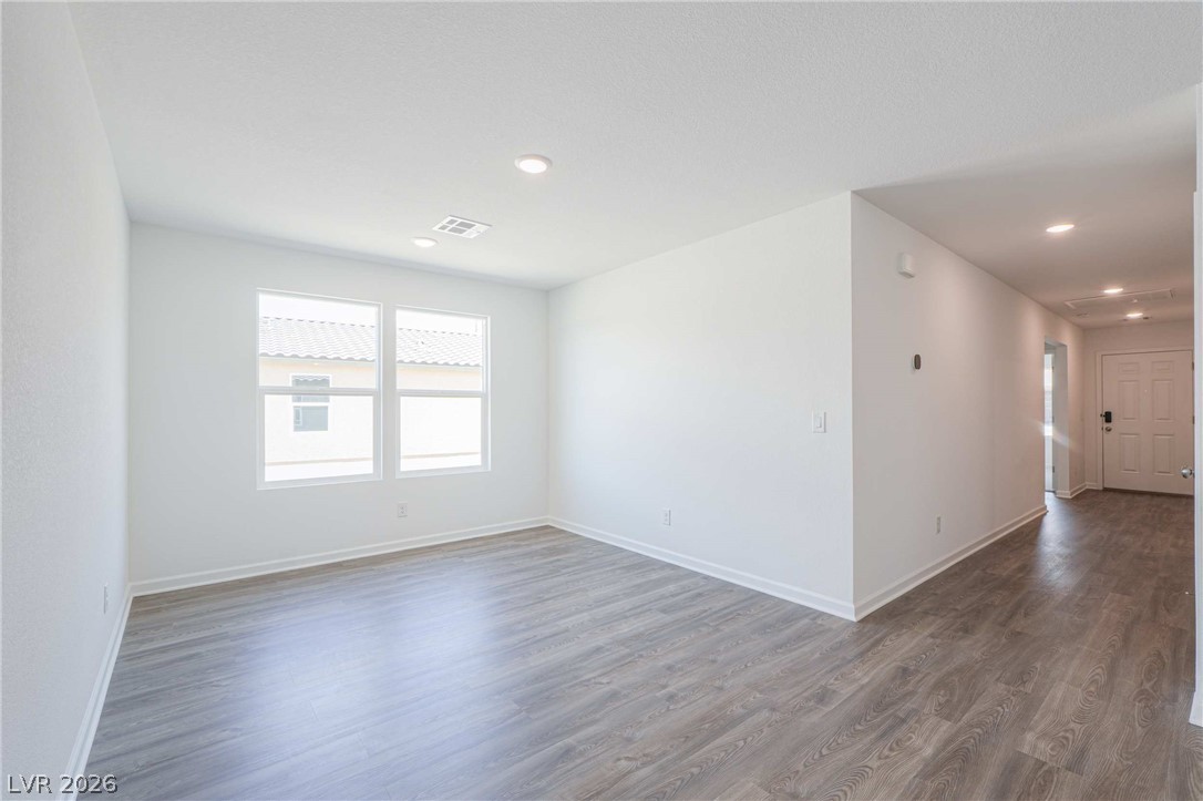 653 South Dyani Drive Property Photo 9