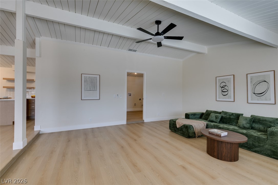 1111 Strong Drive Property Photo 12