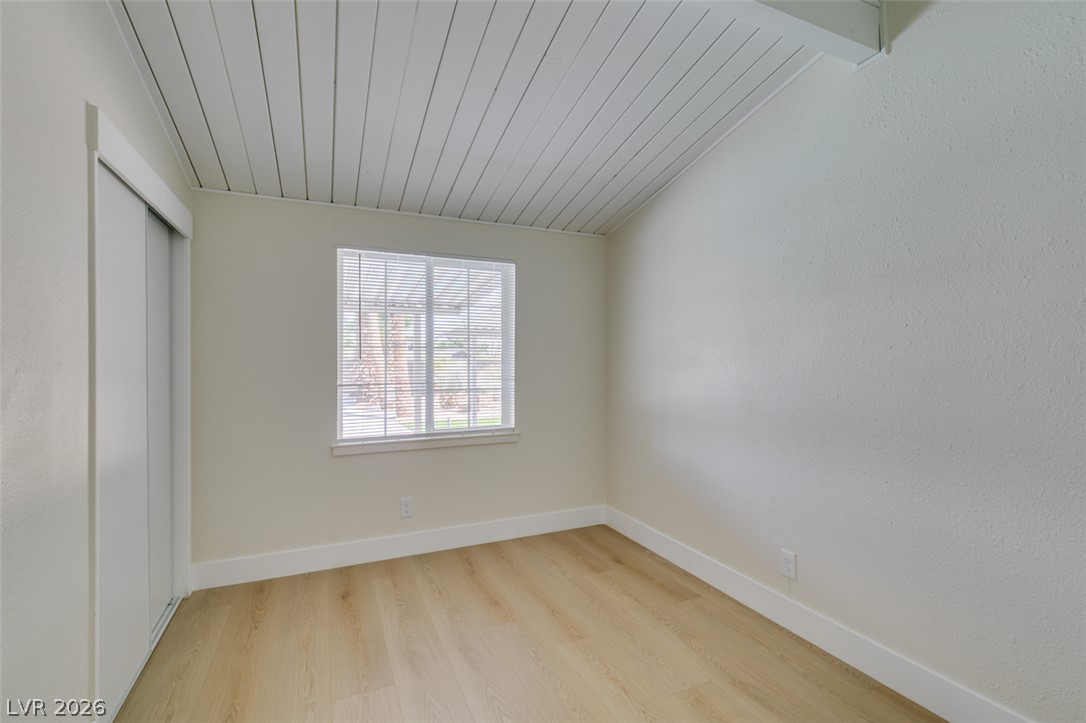 1111 Strong Drive Property Photo 22