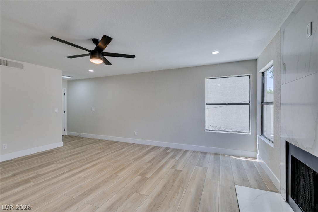 59 Sirnoble Street Property Photo 12