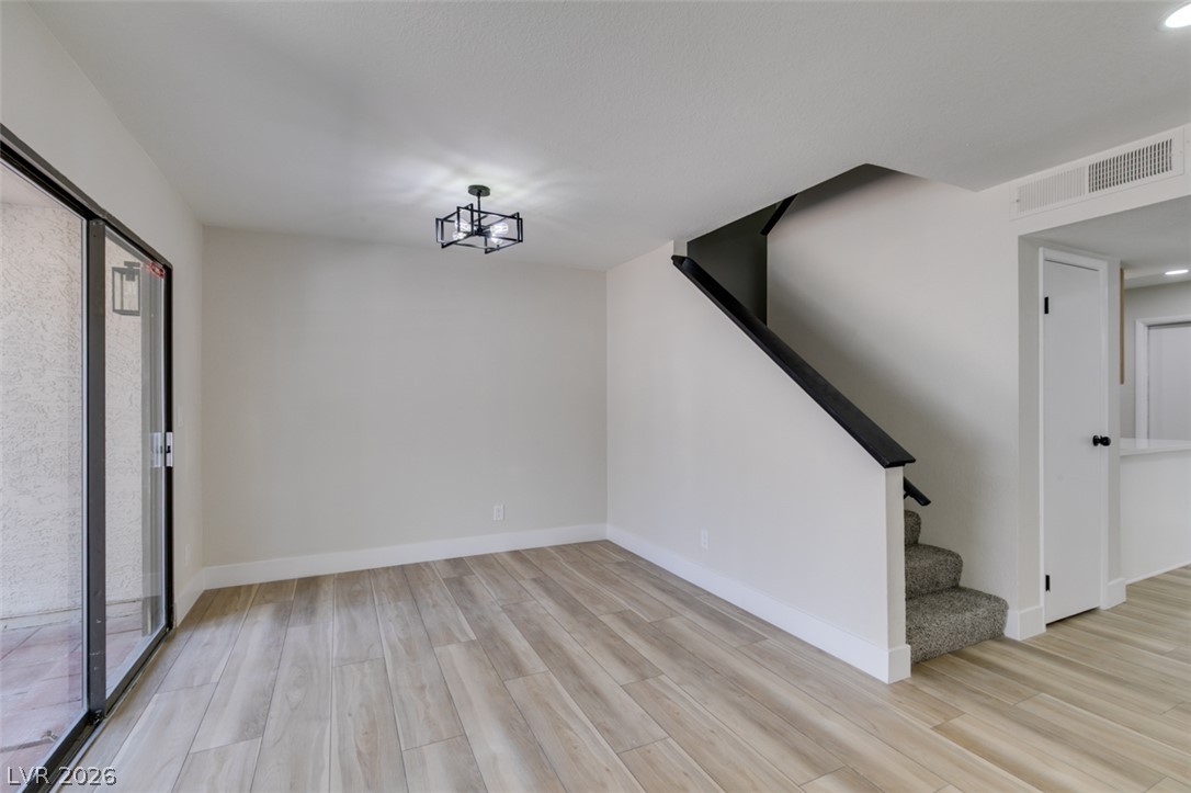 59 Sirnoble Street Property Photo 19