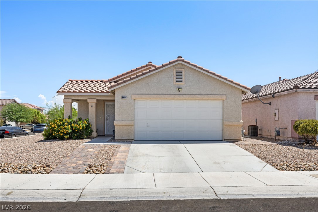 8609 Majestic Pine Avenue Property Photo 1