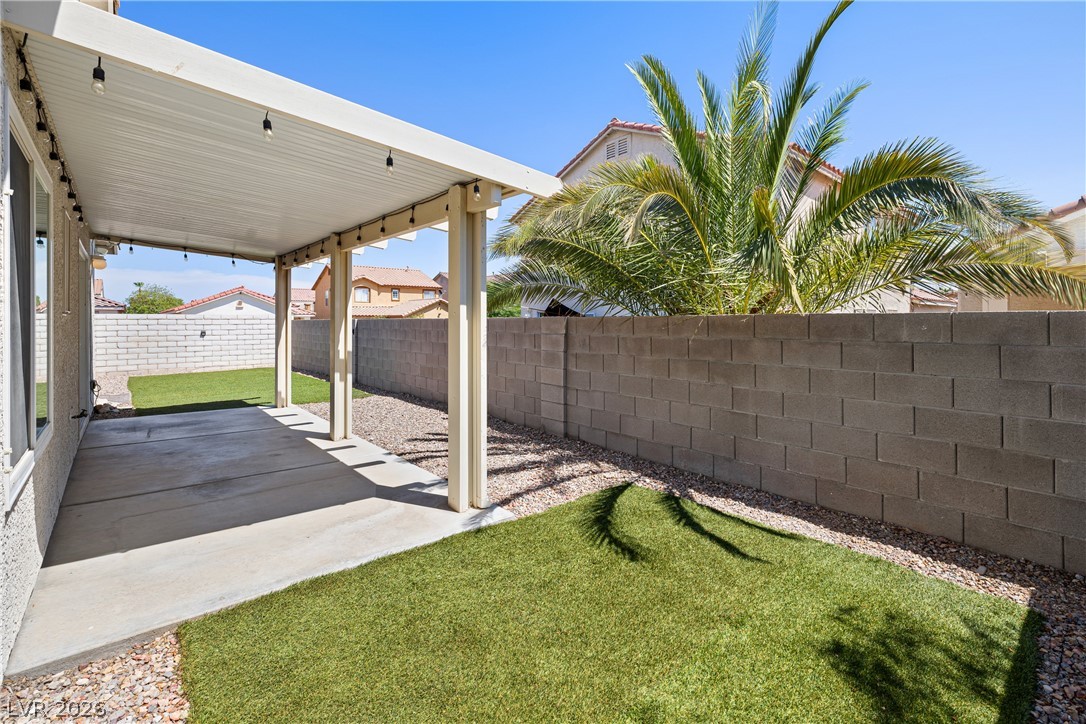8609 Majestic Pine Avenue Property Photo 37