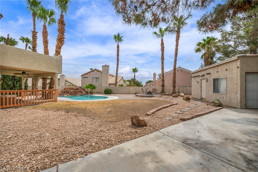 8601 Freeport Lane Property Photo 1
