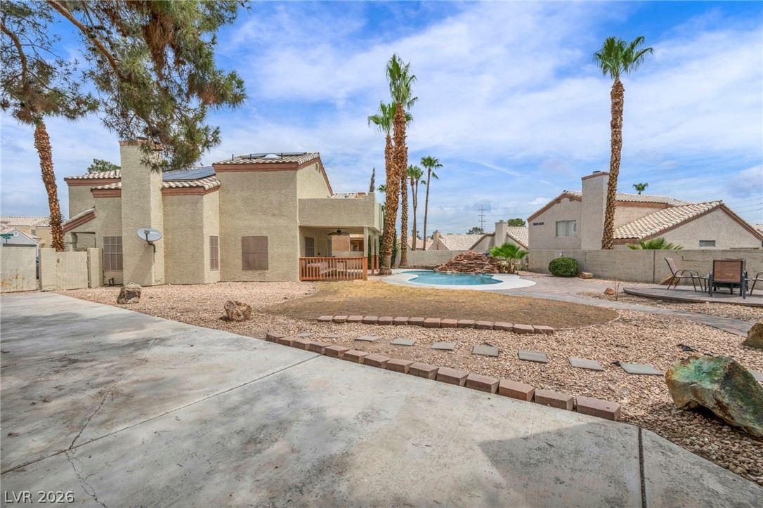 8601 Freeport Lane Property Photo 11
