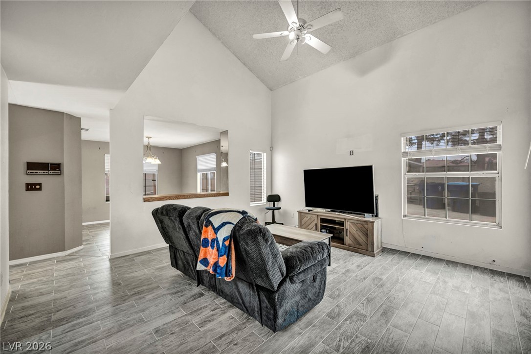 8601 Freeport Lane Property Photo 15