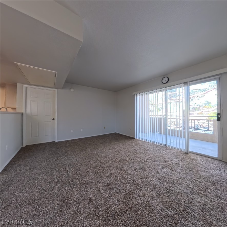 8070 West Russell Road 2091 Property Photo 3