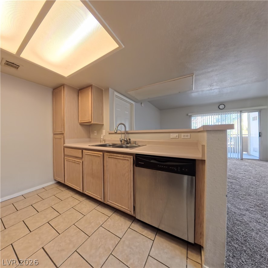 8070 West Russell Road 2091 Property Photo 6