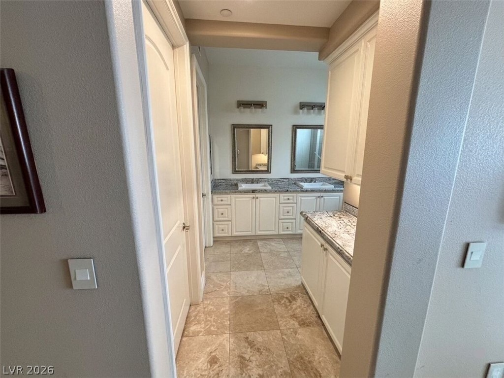 9212 Tesoras Drive 202 Property Photo 16