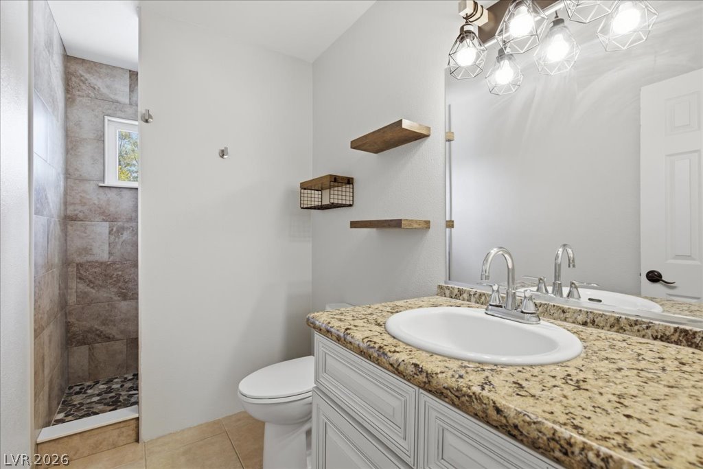 5333 Longridge Avenue Property Photo 14