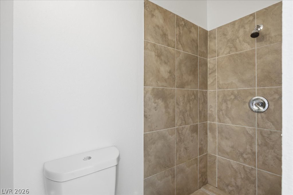 5333 Longridge Avenue Property Photo 29