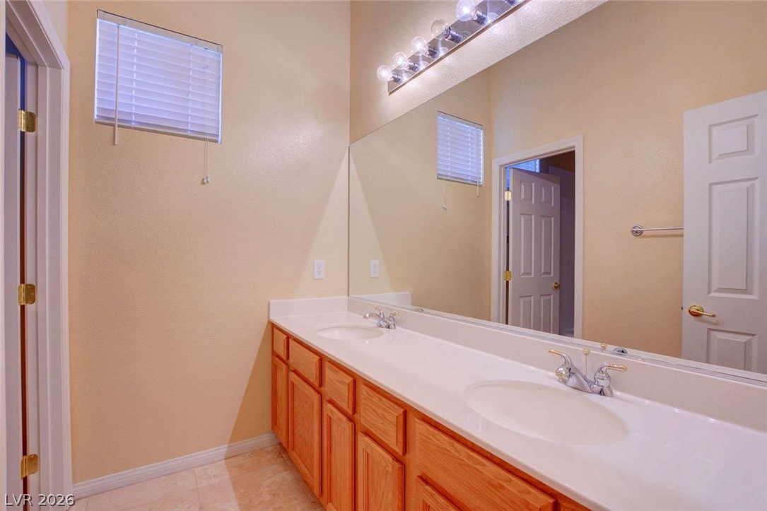 10214 Elk Valley Street Property Photo 17