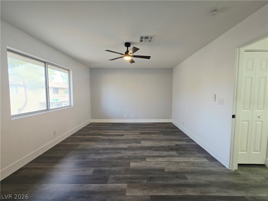 1833 Plum Court Property Photo 9