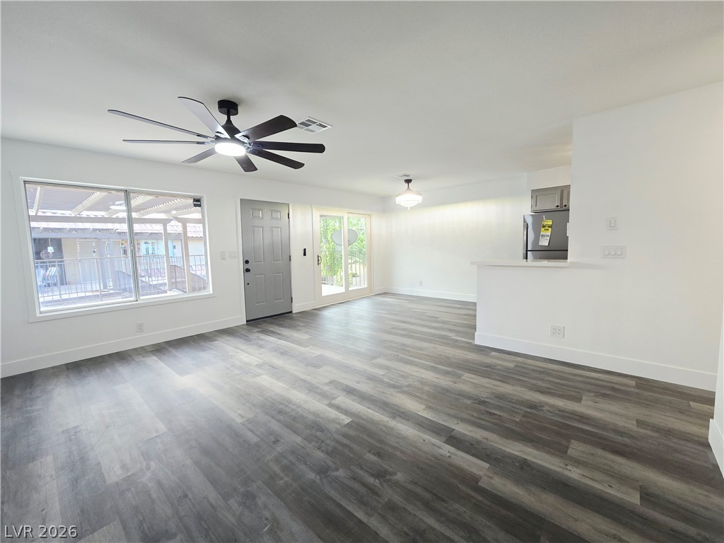1833 Plum Court Property Photo 17