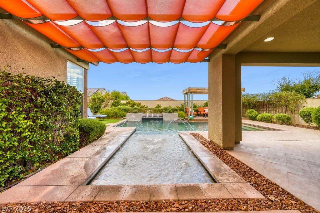 8450 Great Outdoors Street Property Photo 3