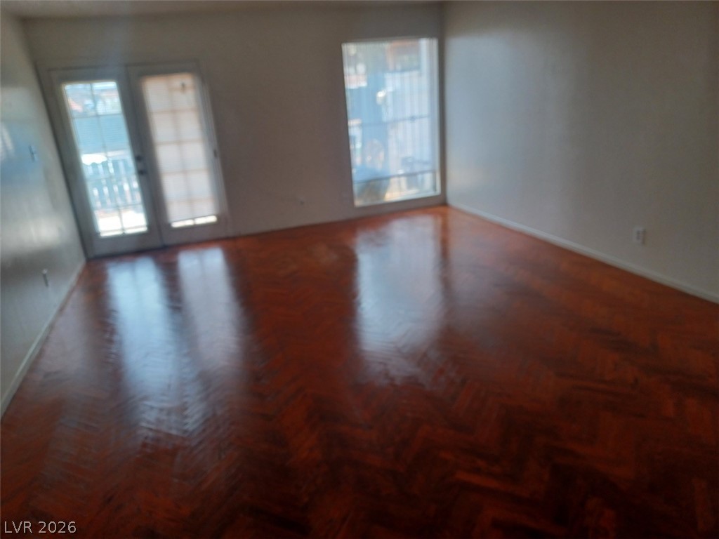 4231 White Sands Avenue Property Photo 31
