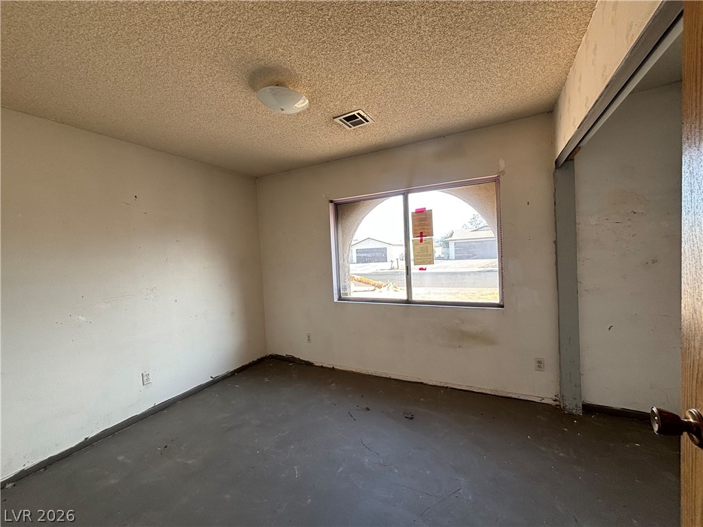 528 Close Avenue Property Photo 14