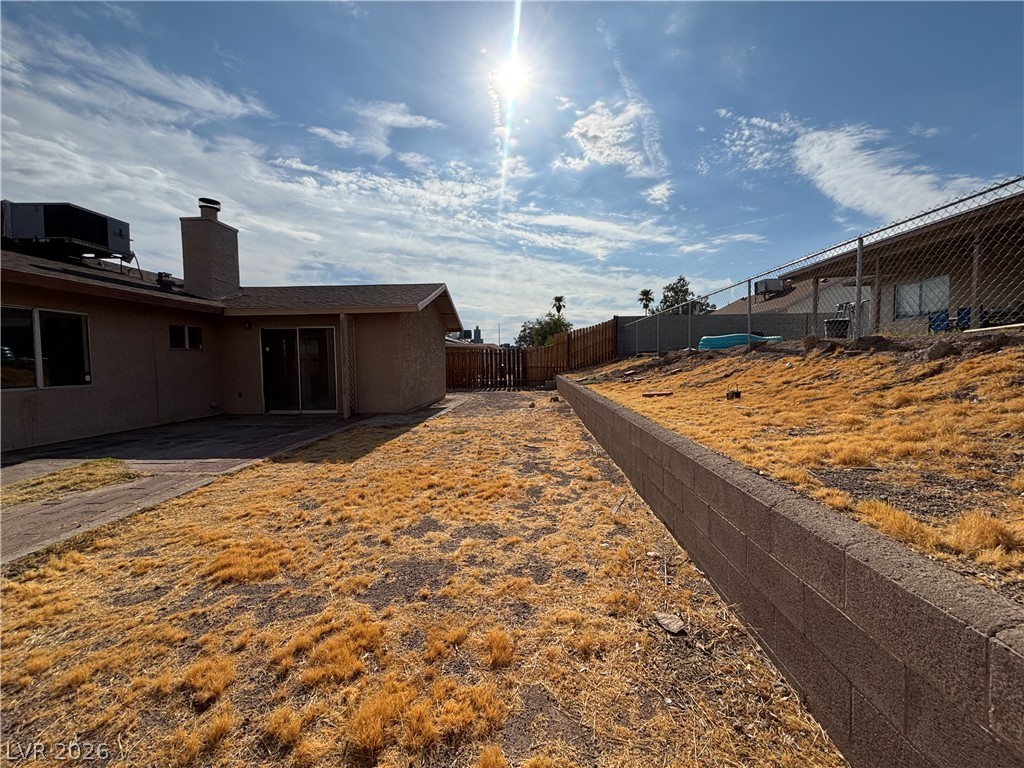 528 Close Avenue Property Photo 17