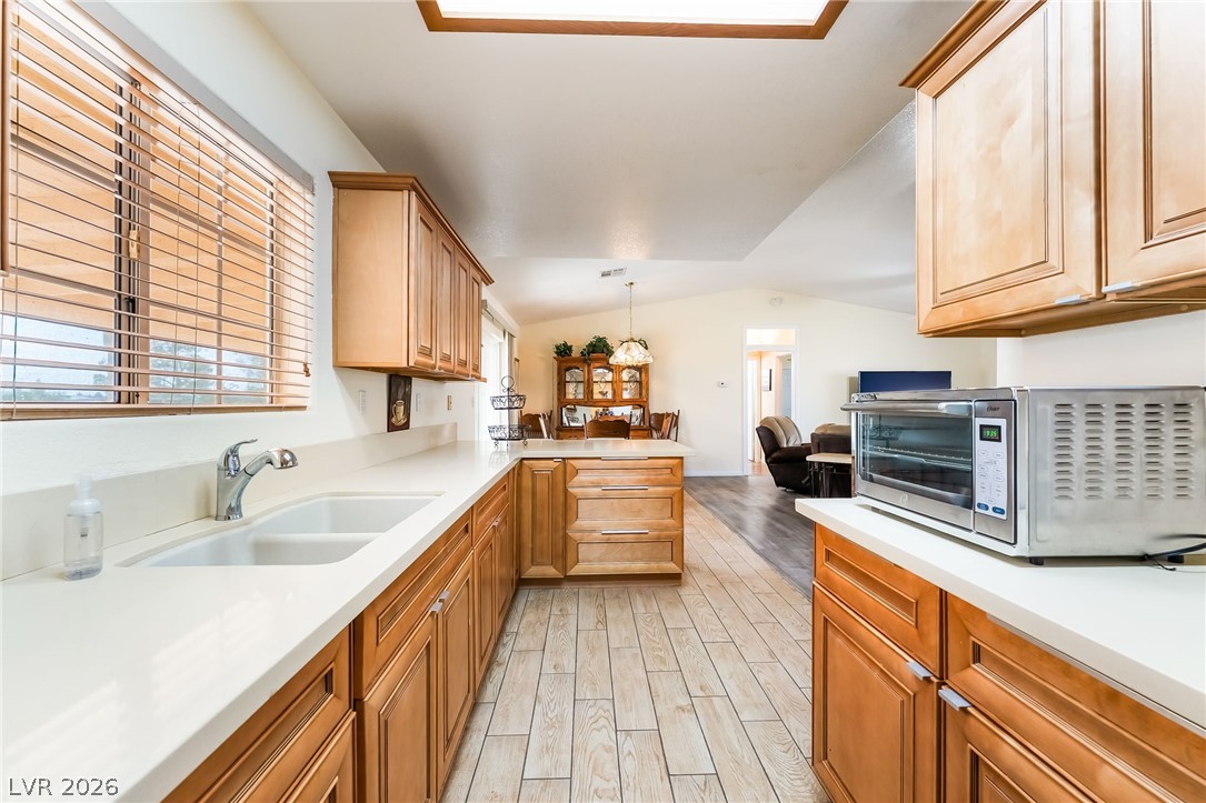 3631 South Blagg Road Property Photo 13