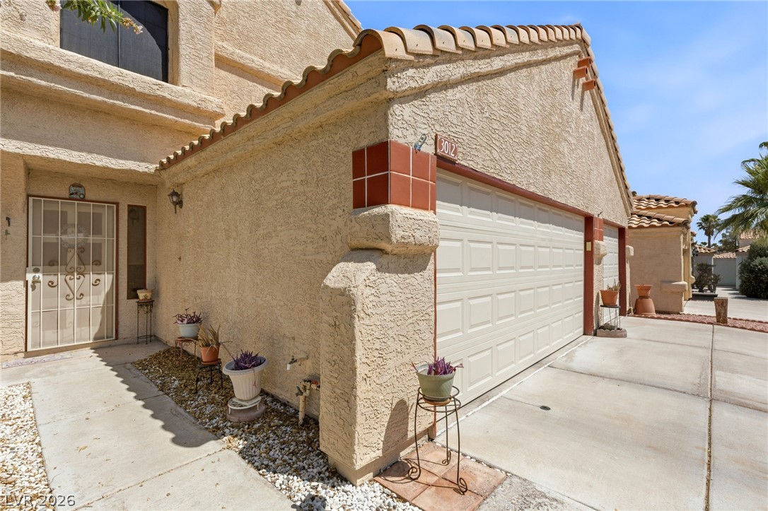 3012 Old Salt Circle Property Photo 3