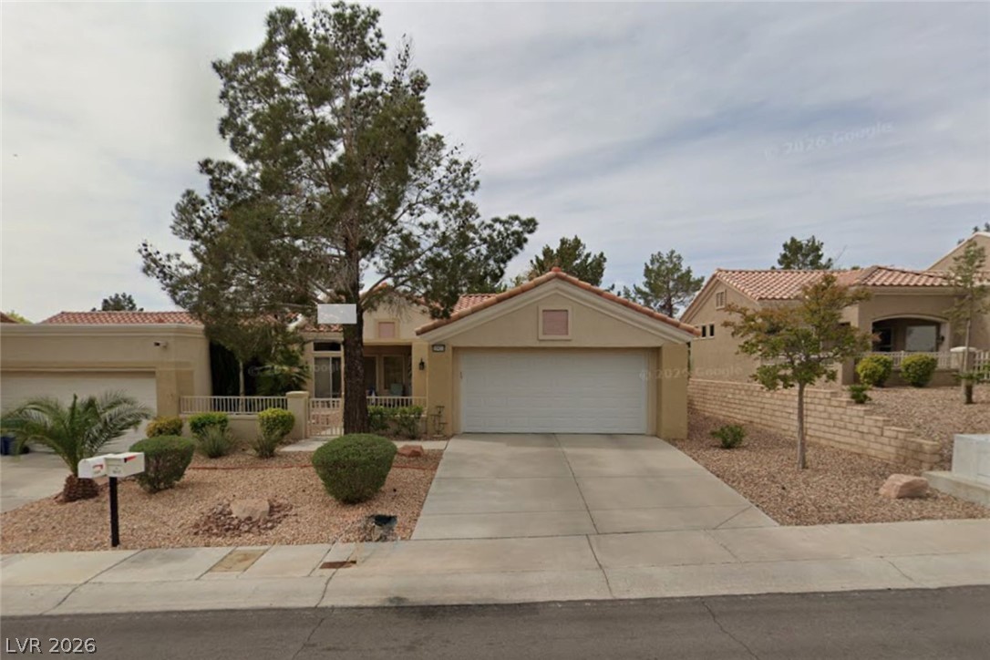 10413 Junction Hill Drive Property Photo 1