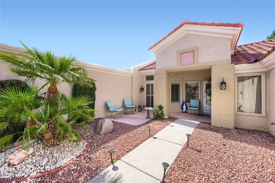10413 Junction Hill Drive Property Photo 5