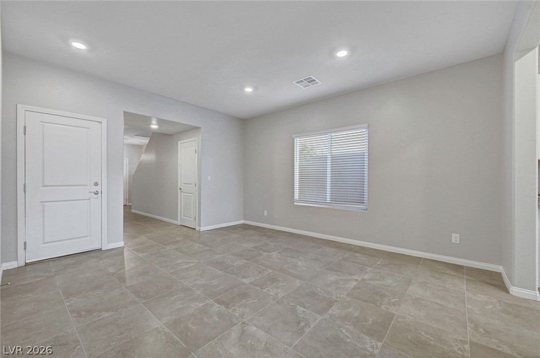 7845 Stone Forest Street Property Photo 7