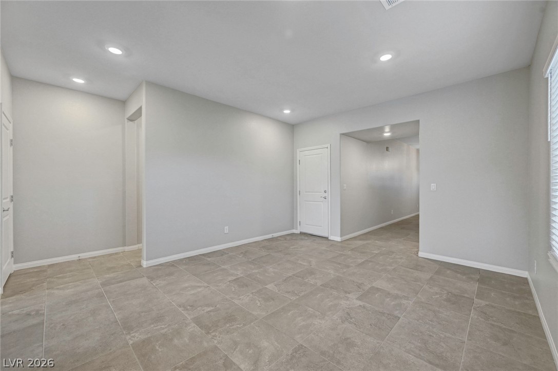 7845 Stone Forest Street Property Photo 8