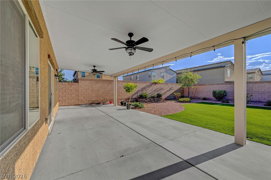 7845 Stone Forest Street Property Photo 53