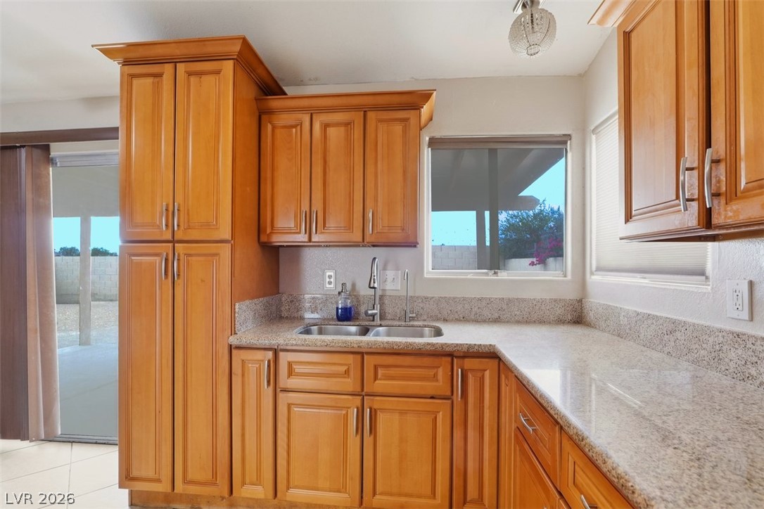 1323 Rev Wilson Avenue Property Photo 6