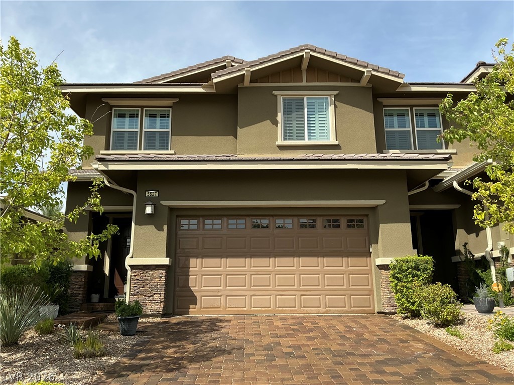 5627 Granollers Drive Property Photo 8