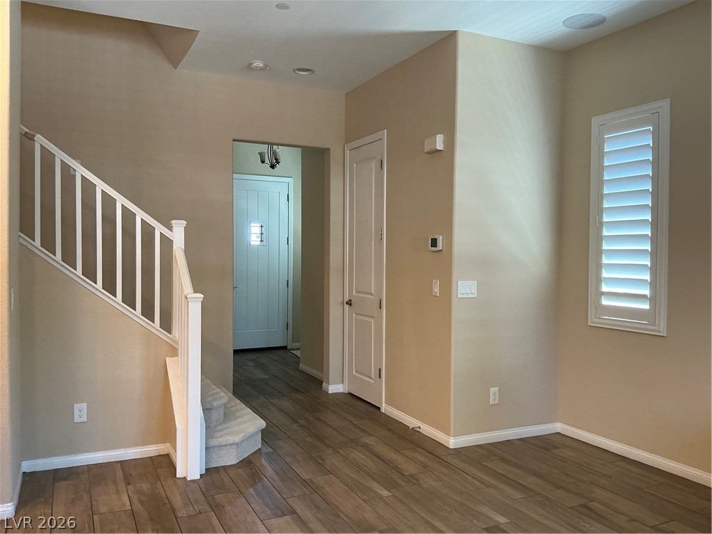 5627 Granollers Drive Property Photo 11