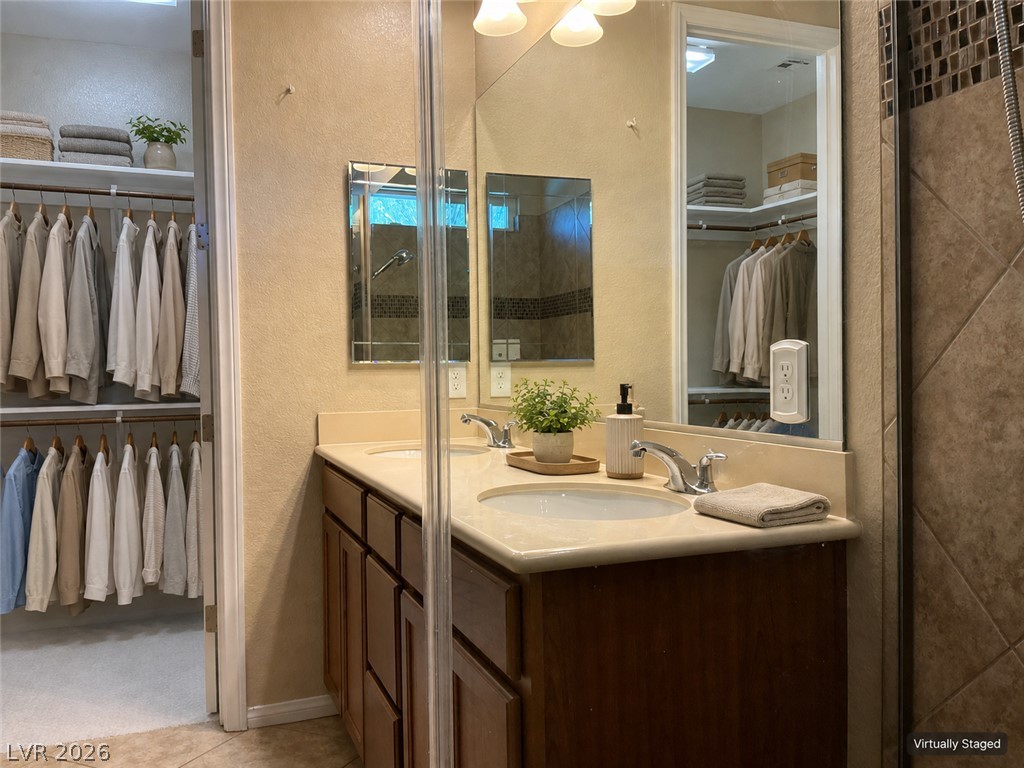 5627 Granollers Drive Property Photo 21