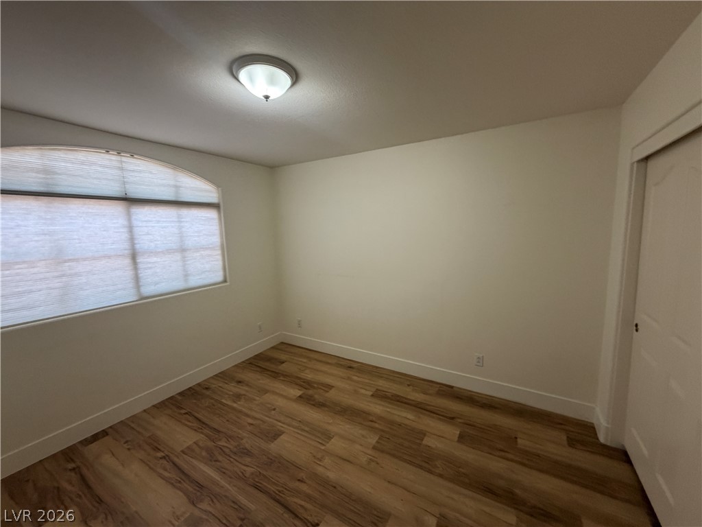 10225 Red Bridge Avenue Property Photo 17