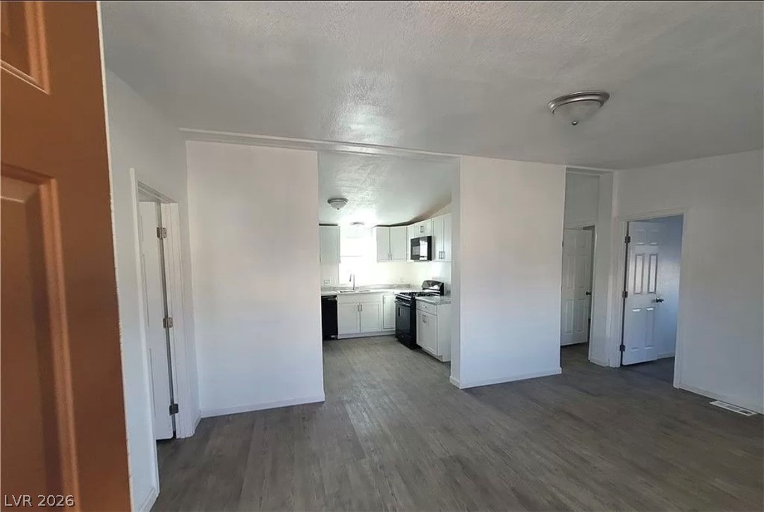 6061 Judson Avenue Property Photo 14