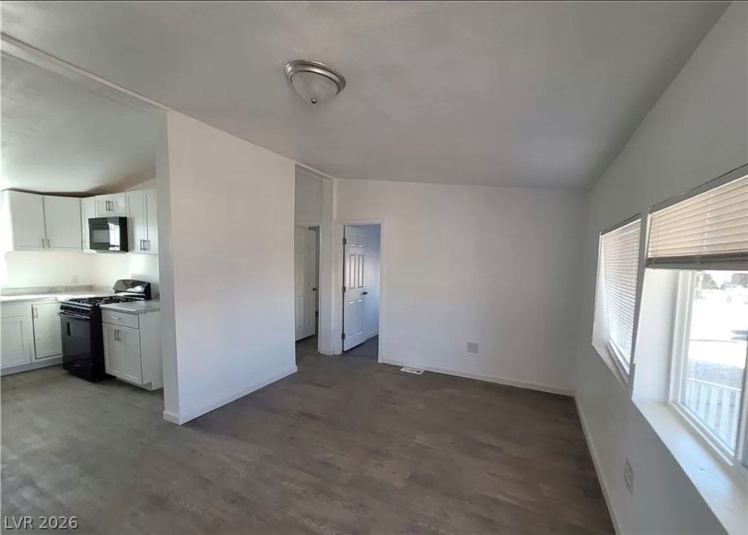 6061 Judson Avenue Property Photo 15