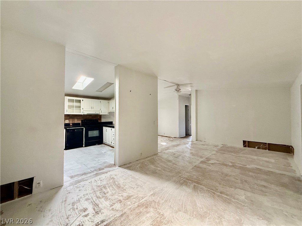 6821 Surrey Lane Property Photo 17