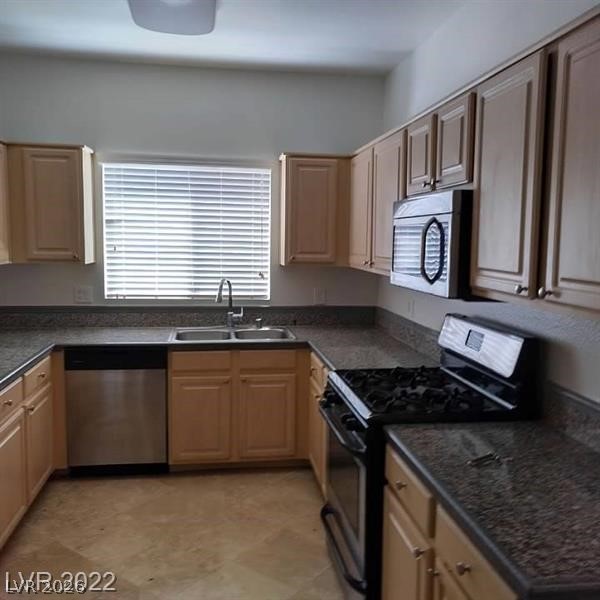 5250 South Rainbow Boulevard 1010 Property Photo 21