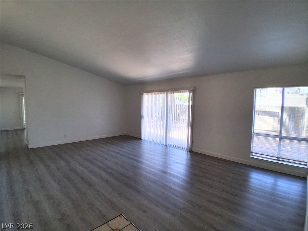 2348 Florence Avenue Property Photo 2