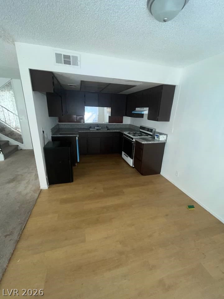 4363 Spencer Street 8 Property Photo 6