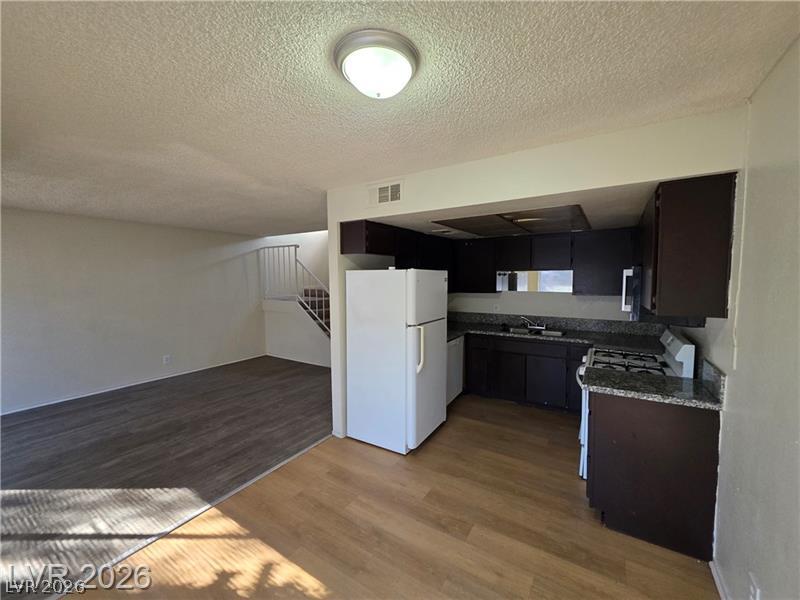 4363 Spencer Street 8 Property Photo 31
