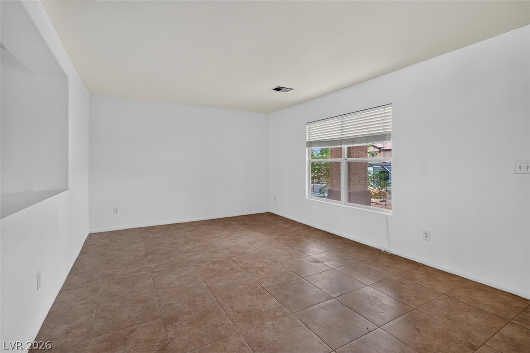 6483 New Brunswick Avenue Property Photo 9