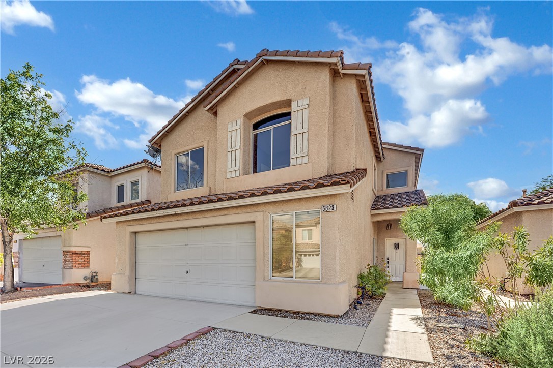 5823 Golden Wing Street Property Photo 3