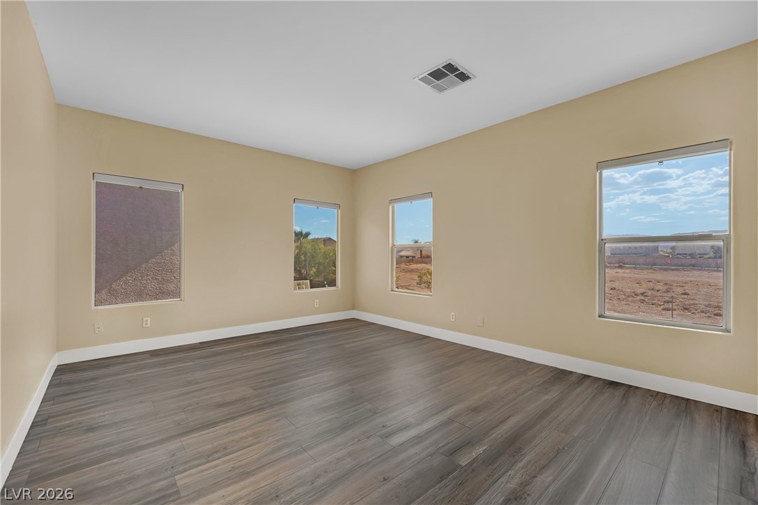 5823 Golden Wing Street Property Photo 31