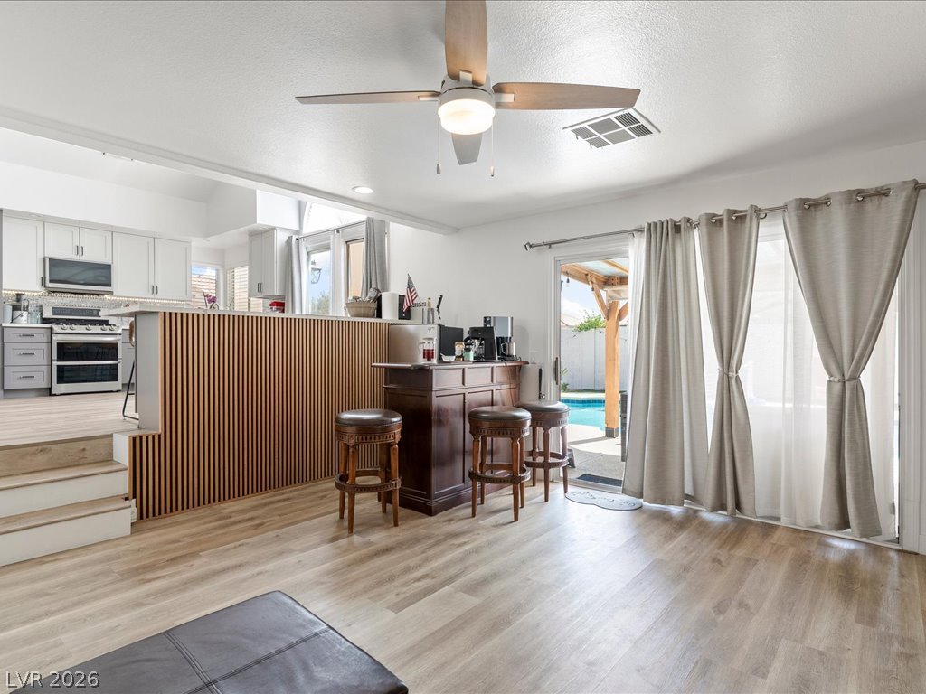 9530 Summerfest Street Property Photo 10
