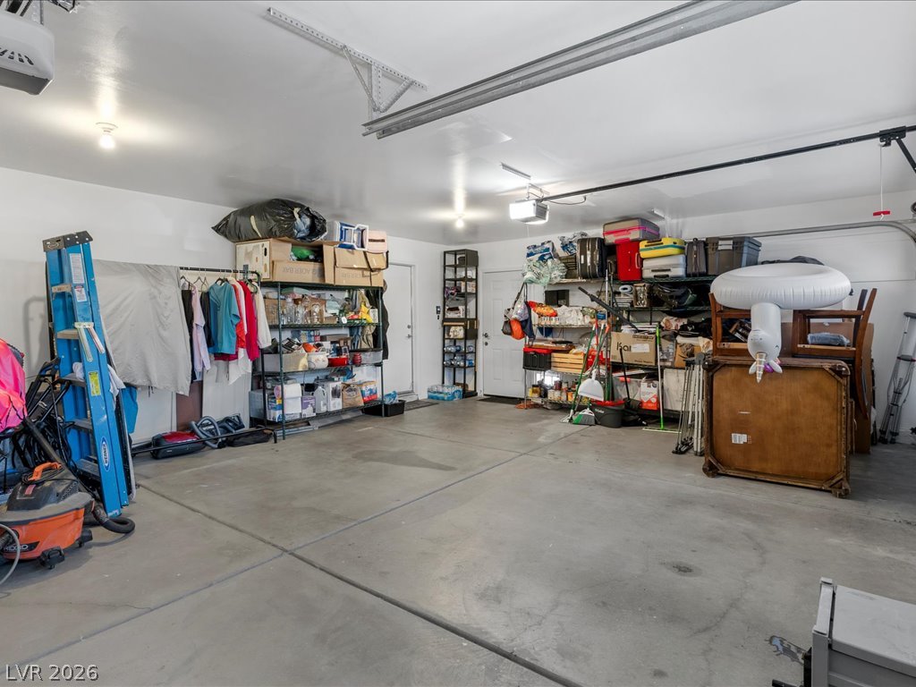 9530 Summerfest Street Property Photo 38
