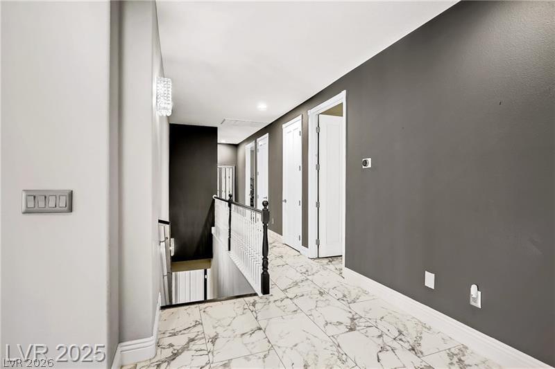 165 Inveraray Court Property Photo 34