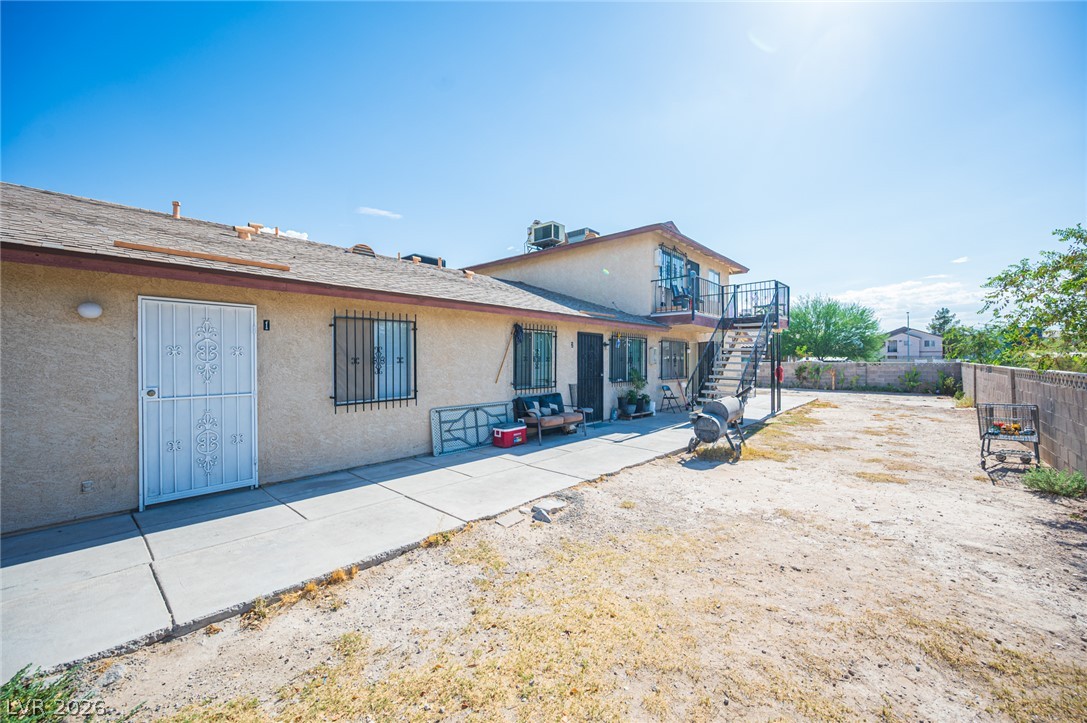 1524 Henry Drive Property Photo 14