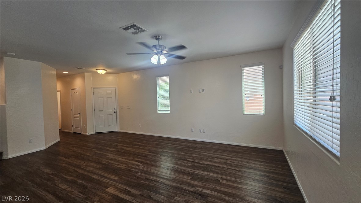 5367 Glenburnie Street Property Photo 5